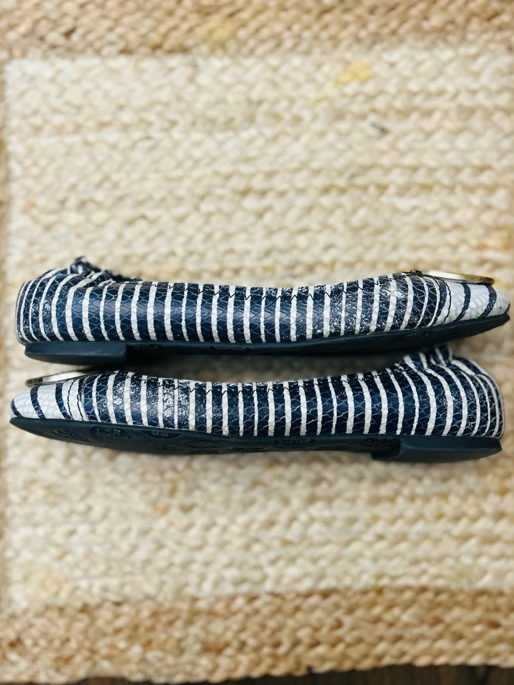 Tory Burch Reva Navy Blue White Striped Snake Skin Embossed Logo Ballet Flat 6.5